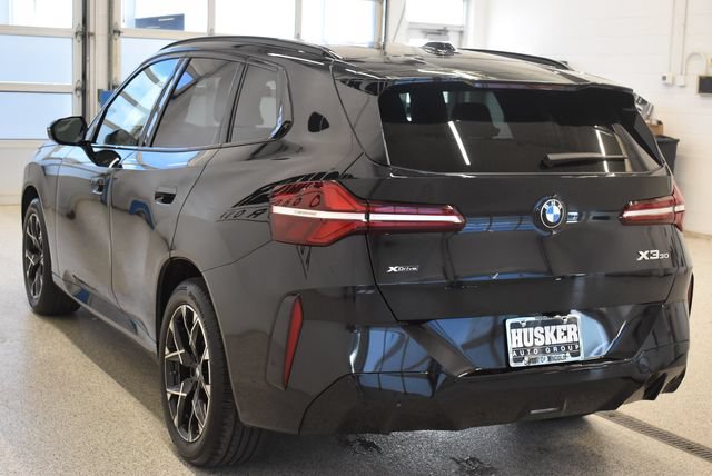 Used 2025 BMW X3 xDrive30i AWD/4WD image 10