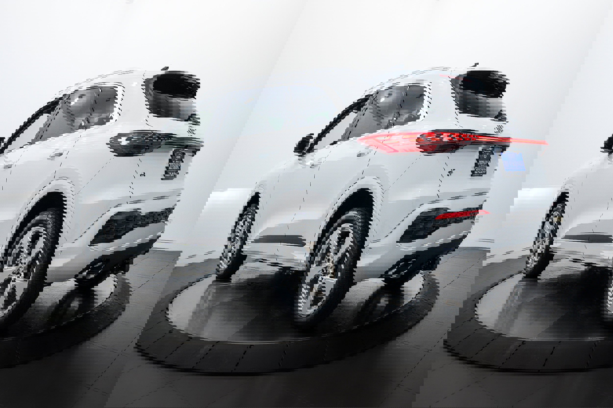 New 2025 Audi Q5 Premium Plus image 5