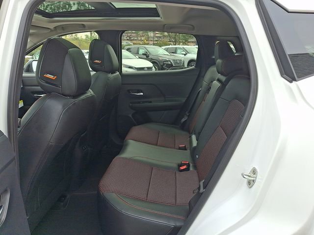 New 2026 Nissan Kicks SR w/ SR Premium Package FWD image 9