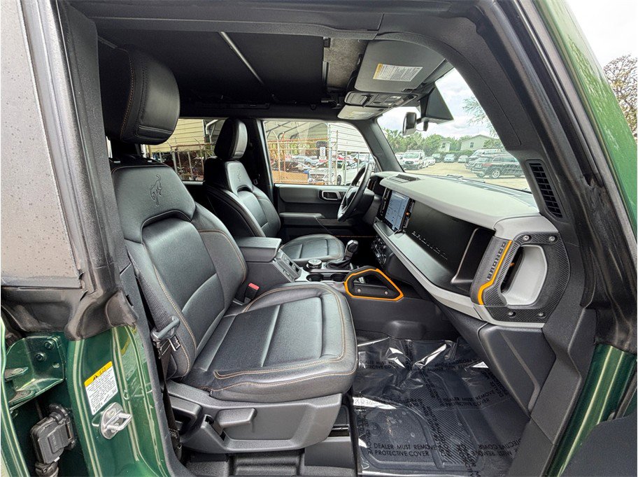 Used 2022 Ford Bronco Badlands w/ Sasquatch Package AWD/4WD image 42