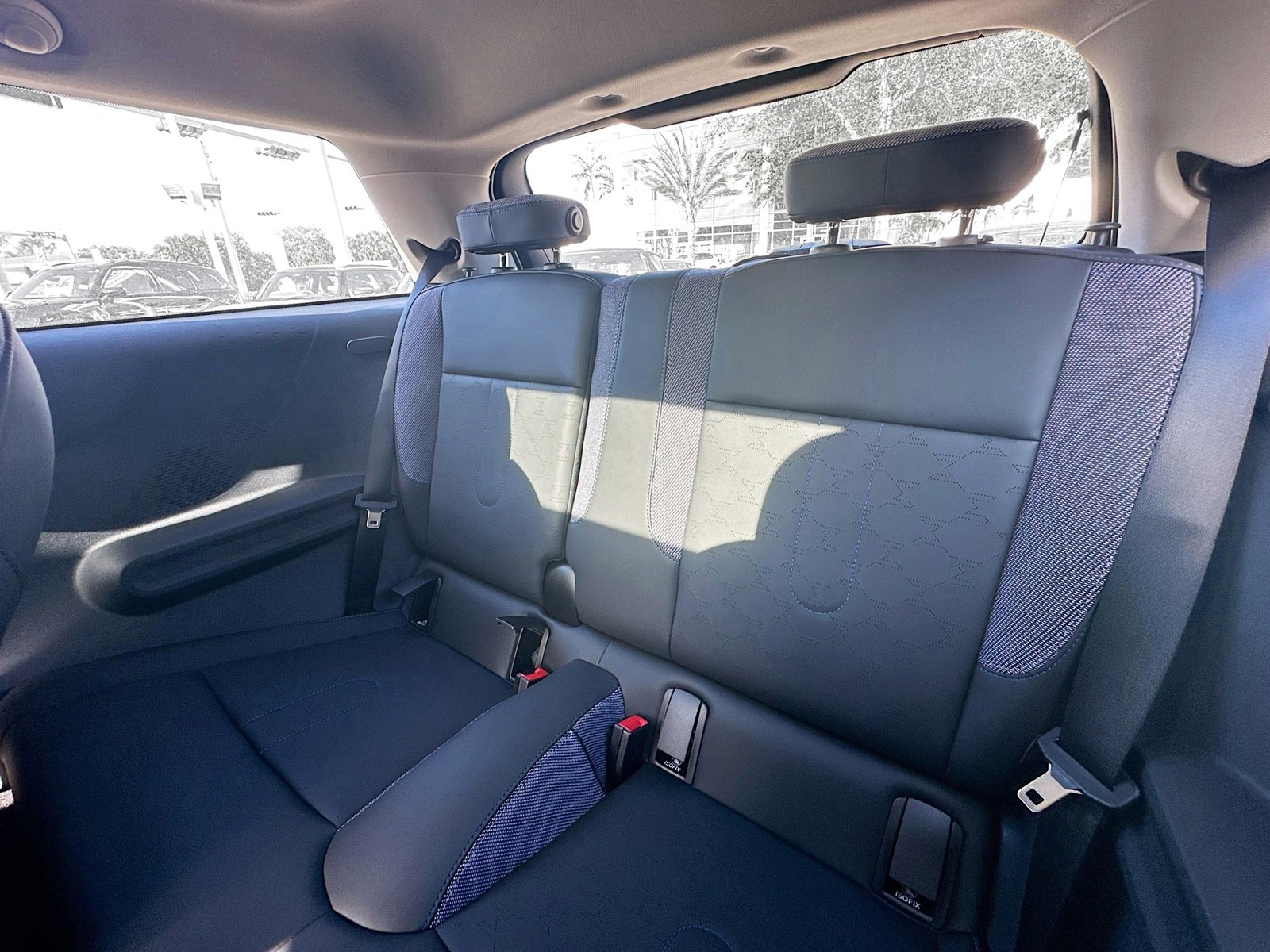 New 2025 MINI Cooper 2-Door Hardtop image 24