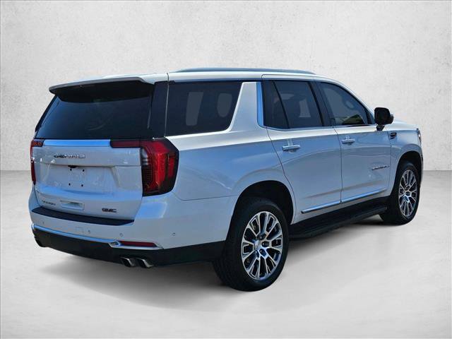 Used 2025 GMC Yukon Denali w/ LPO, Illumination Package AWD/4WD image 5