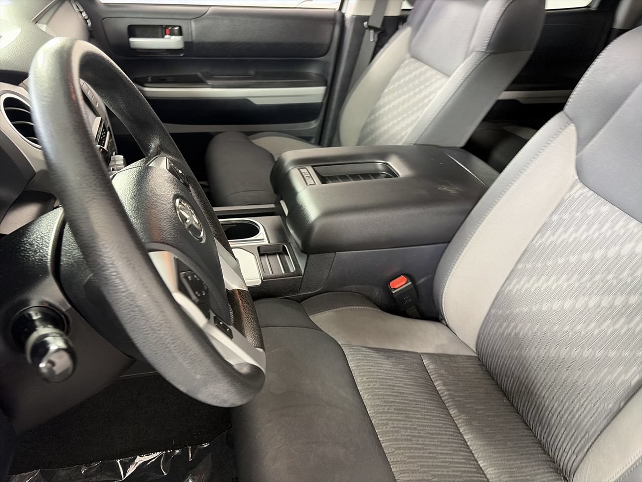 Used 2019 Toyota Tundra SR5 w/ SR5 Convenience Package RWD image 19