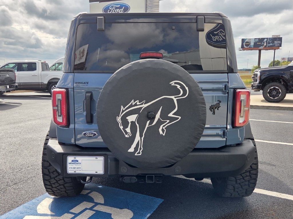 Used 2025 Ford Bronco Outer Banks AWD/4WD image 8