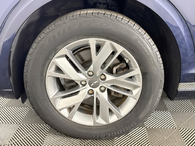Used 2022 Genesis GV70 2.5T AWD/4WD image 39