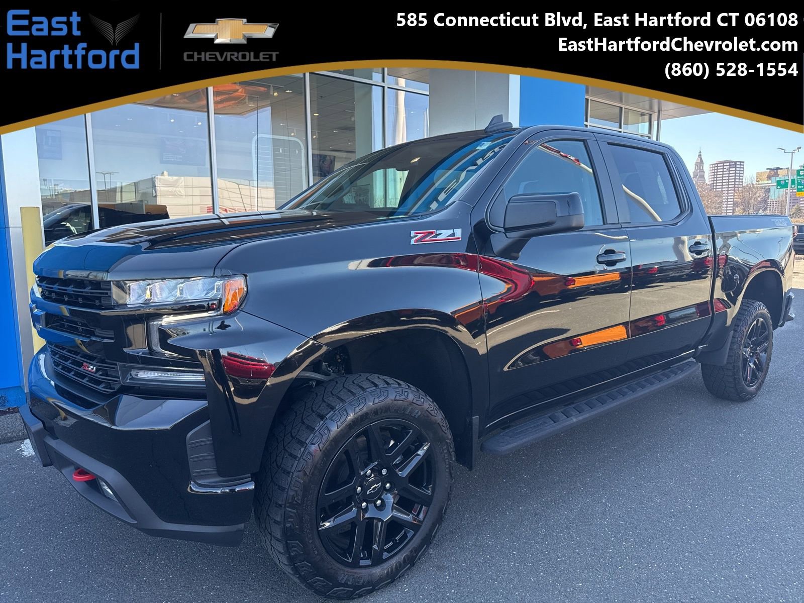 Used 2022 Chevrolet Silverado 1500 LT Trail Boss w/ Convenience Package II image 1