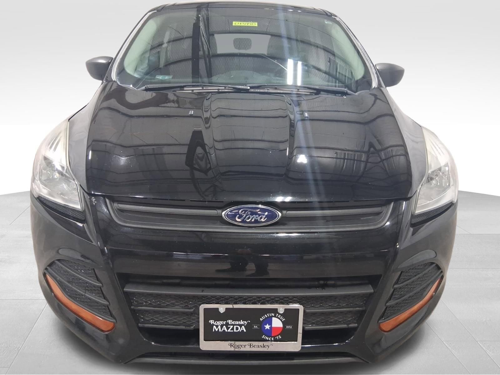 Used 2016 Ford Escape S FWD image 2