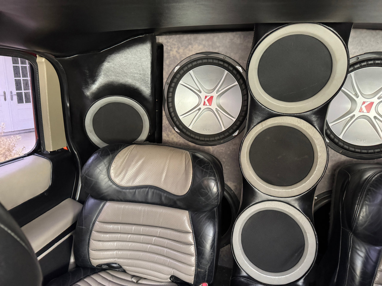 Used 2003 HUMMER H2 w/ Preferred Equipment Group image 35