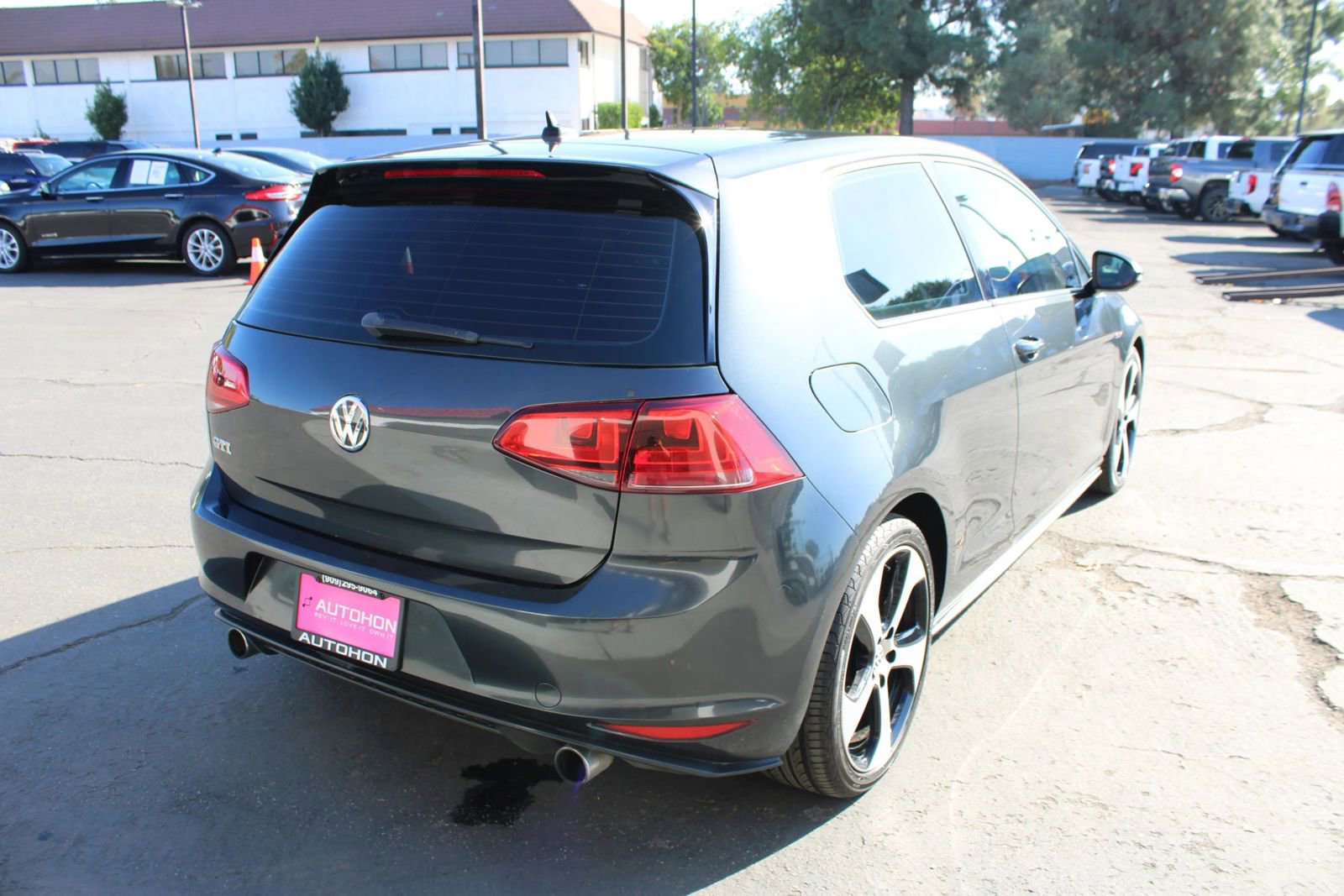 Used 2015 Volkswagen GTI S image 33