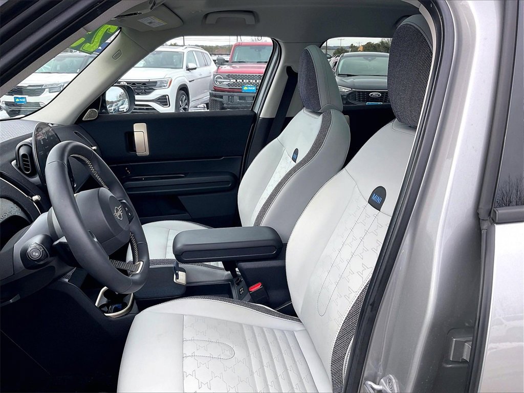 Used 2025 MINI Cooper Countryman S image 9