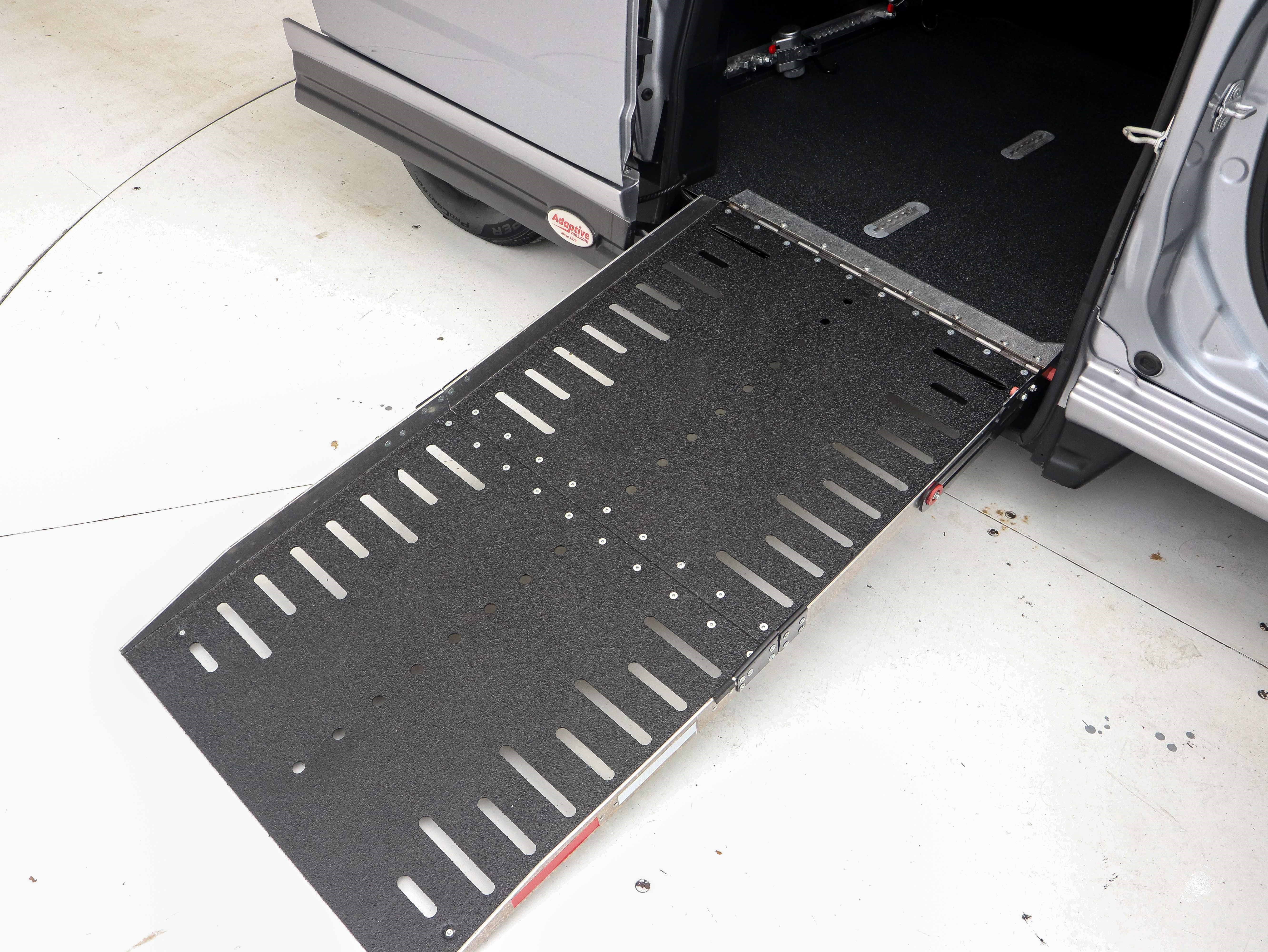 Used 2019 Dodge Grand Caravan GT image 14