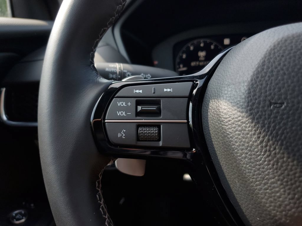 Certified 2025 Acura ADX FWD image 21