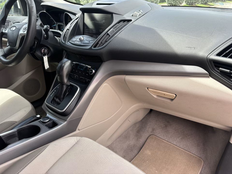 Used 2013 Ford Escape SE FWD image 14