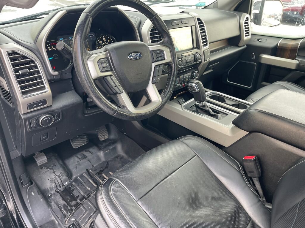 Used 2016 Ford F150 Lariat image 9