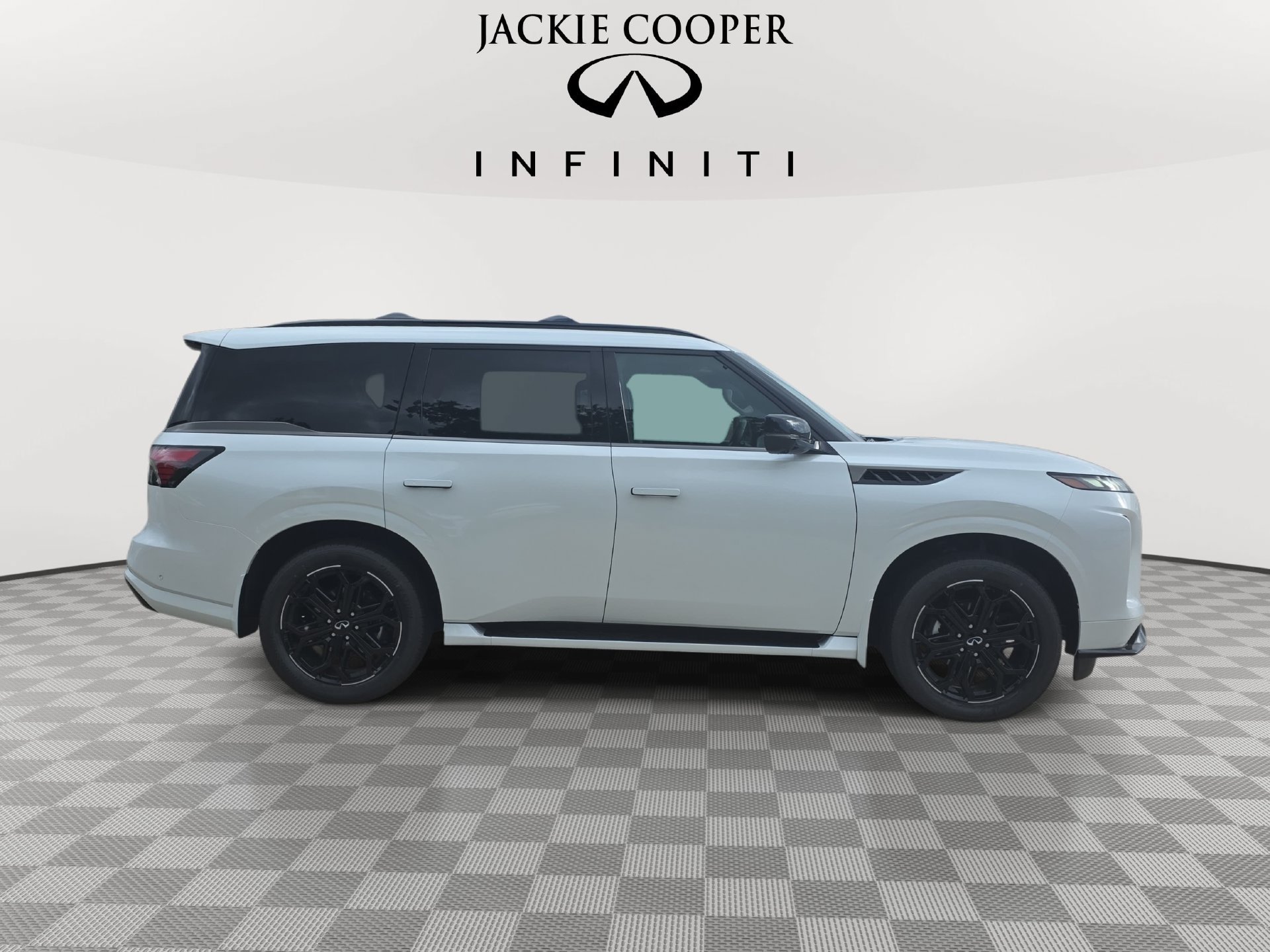 New 2027 INFINITI QX80 Sensory AWD/4WD image 4