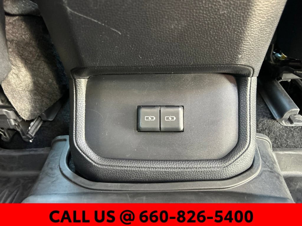 Used 2022 Toyota Highlander XLE AWD/4WD image 11