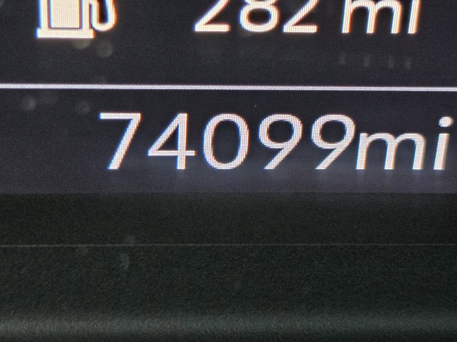 Used 2022 Chevrolet Silverado 1500 High Country w/ Technology Package image 19