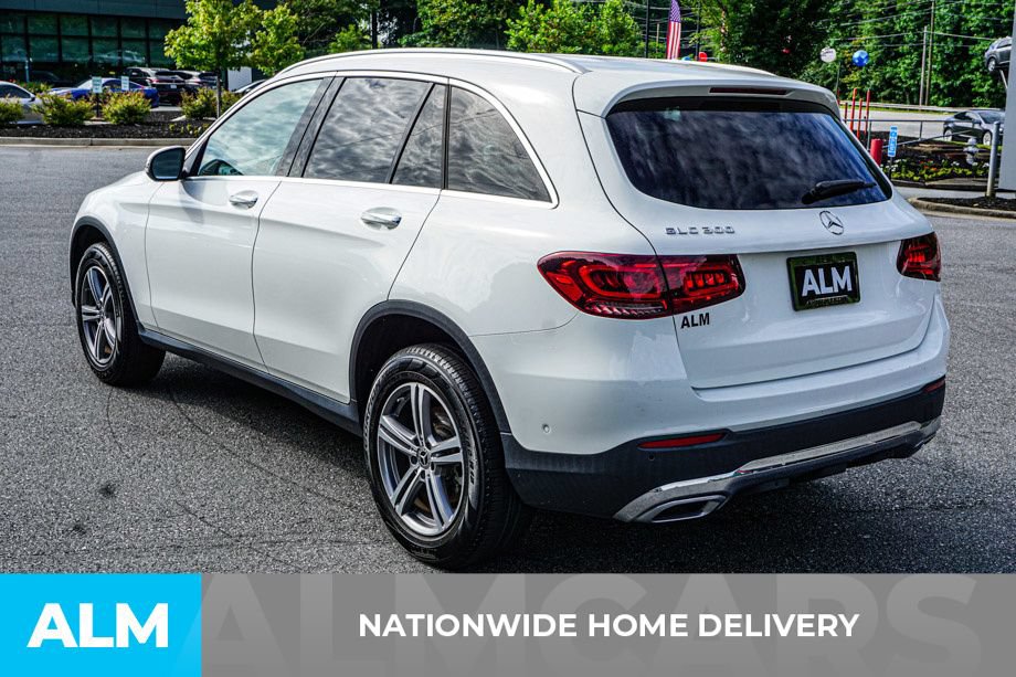 Used 2022 Mercedes-Benz GLC 300 image 4