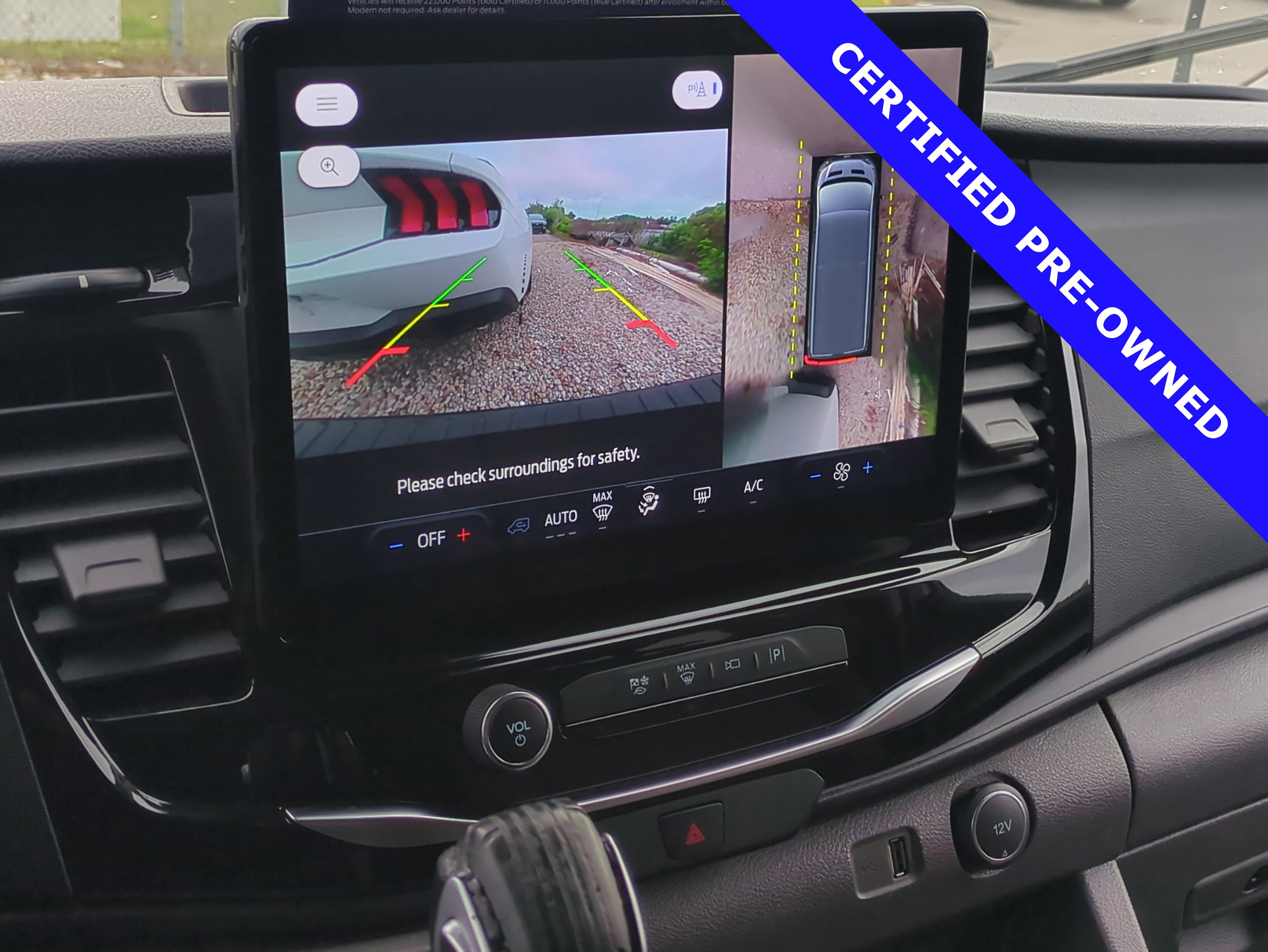 Certified 2023 Ford Transit 350 XLT image 28