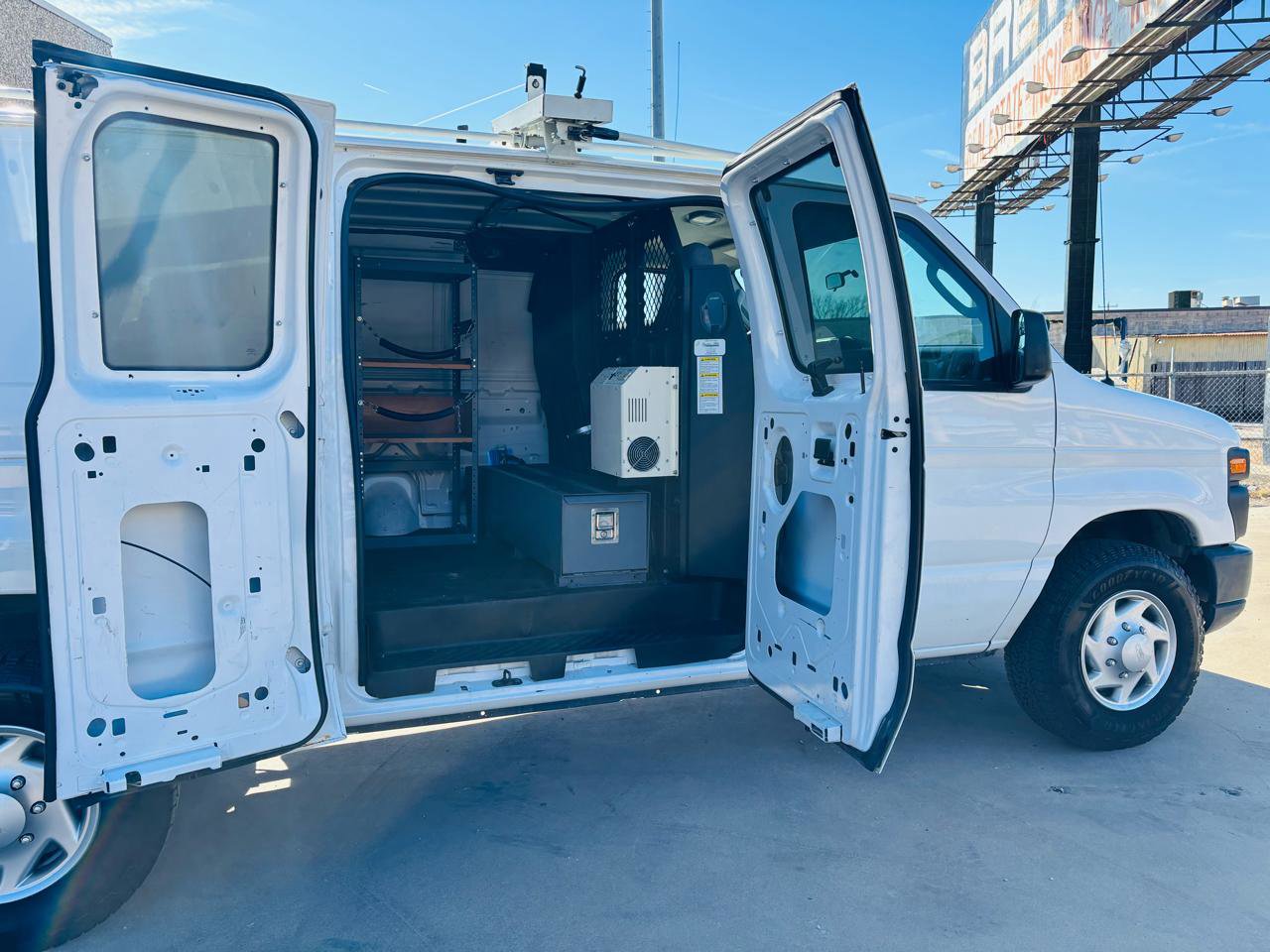 Used 2011 Ford E-250 and Econoline 250 E250 VAN w/ PWR Group image 11