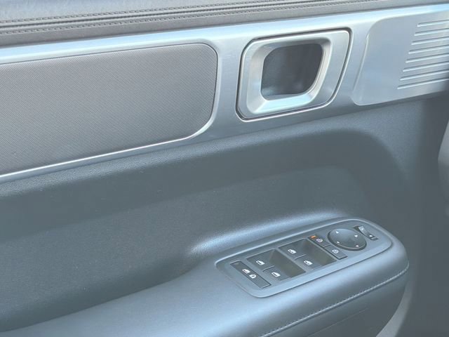 Used 2024 Hyundai Santa Fe SEL image 17