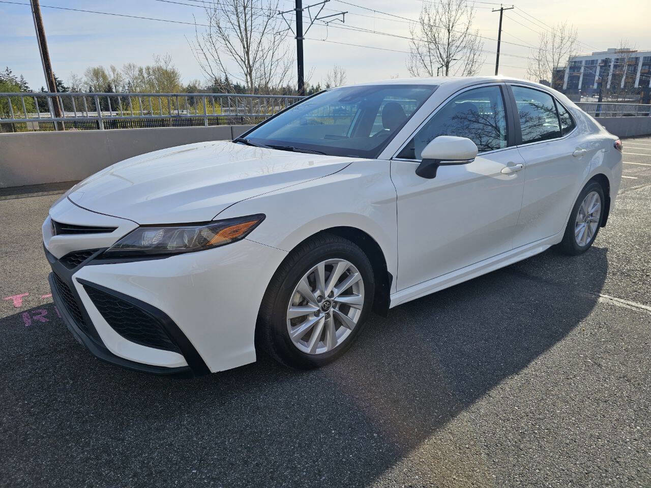 Used 2022 Toyota Camry SE