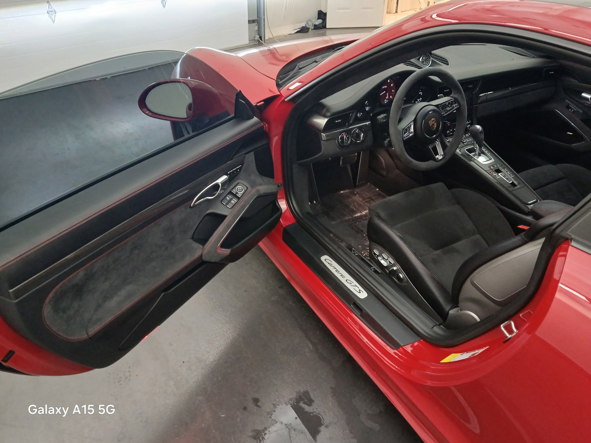 Used 2017 Porsche 911 Carrera GTS image 29