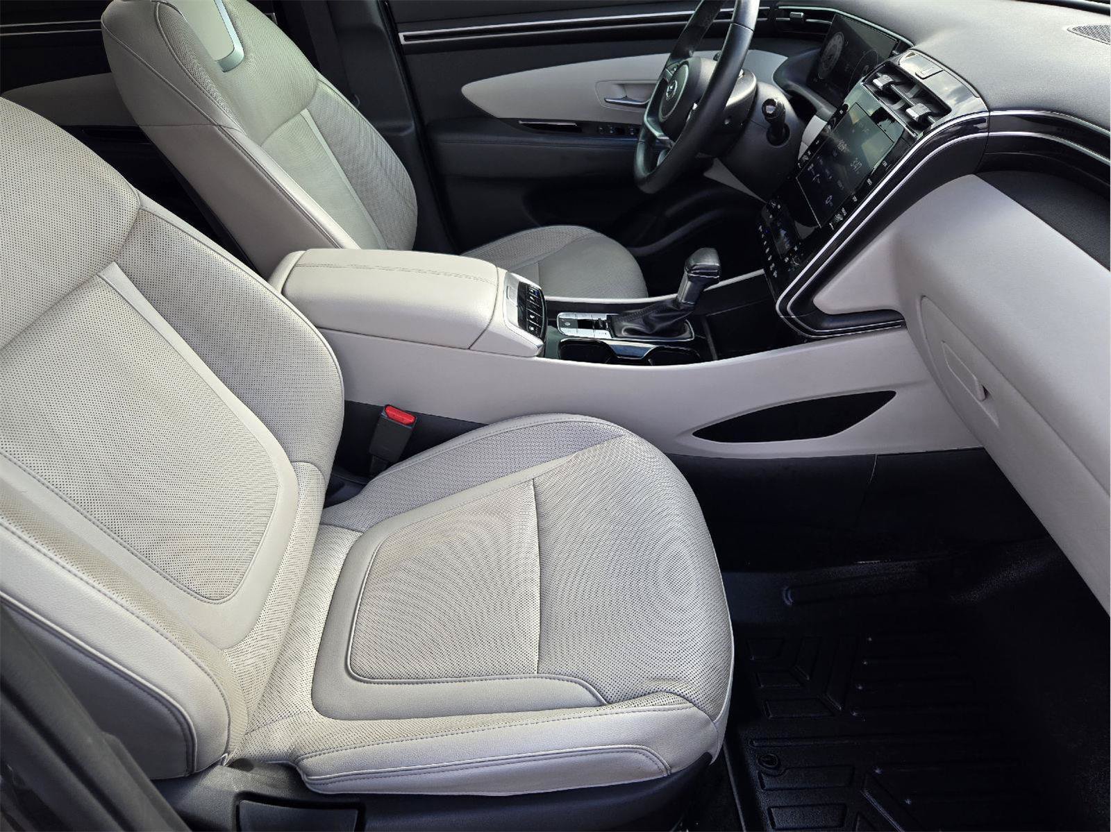 Used 2022 Hyundai Tucson SEL w/ Convenience + Premium Package FWD image 13