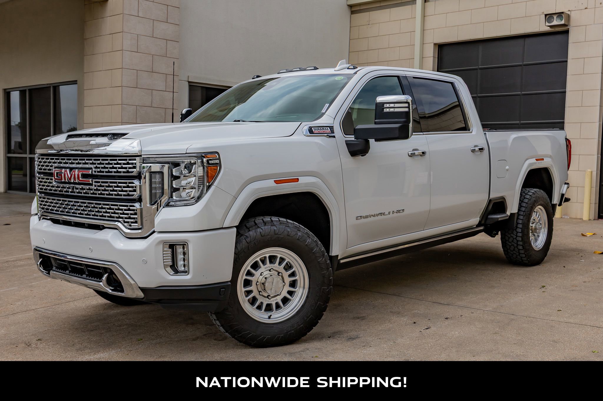 Used 2021 GMC Sierra 3500 Denali w/ Denali Ultimate Package AWD/4WD image 4