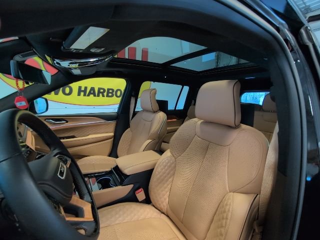 Used 2024 Jeep Grand Cherokee L Summit image 14