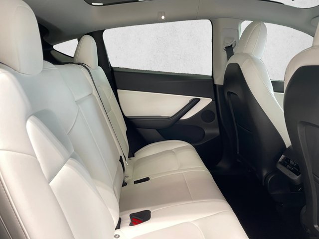 Used 2021 Tesla Model Y Performance AWD/4WD image 19