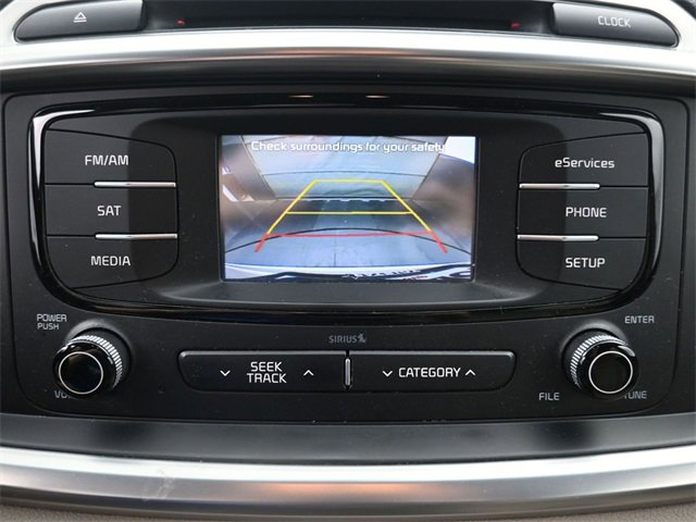 Used 2016 Kia Sorento EX image 21