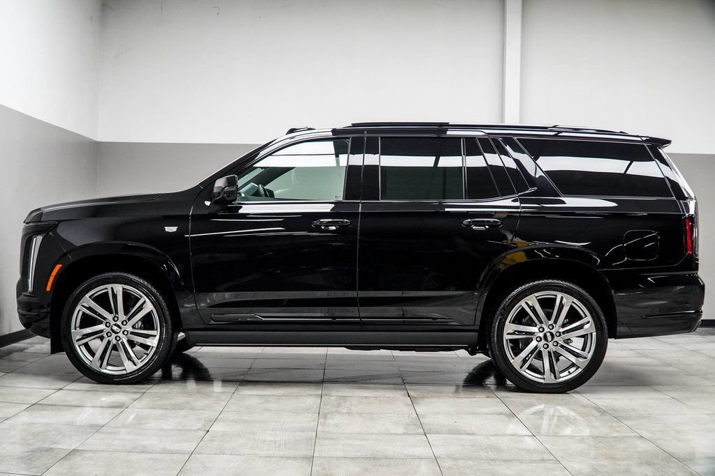 Used 2026 Cadillac Escalade Platinum Sport AWD/4WD image 12