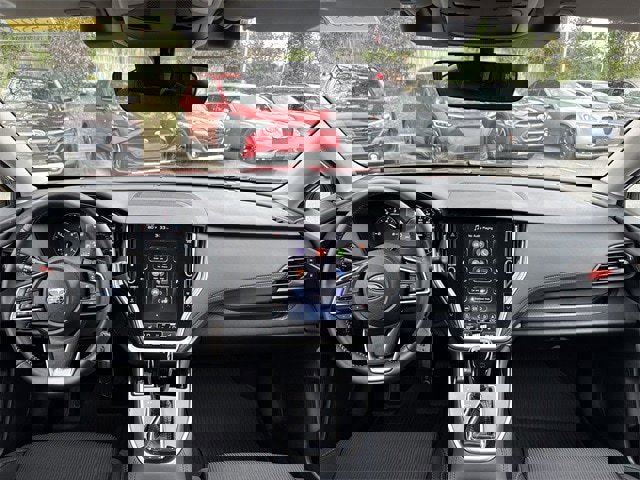 Certified 2025 Subaru Legacy Premium image 20