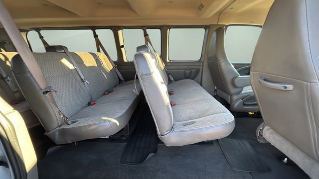 Used 2024 Chevrolet Express 3500 LT w/ LT Preferred Equipment Group RWD image 38