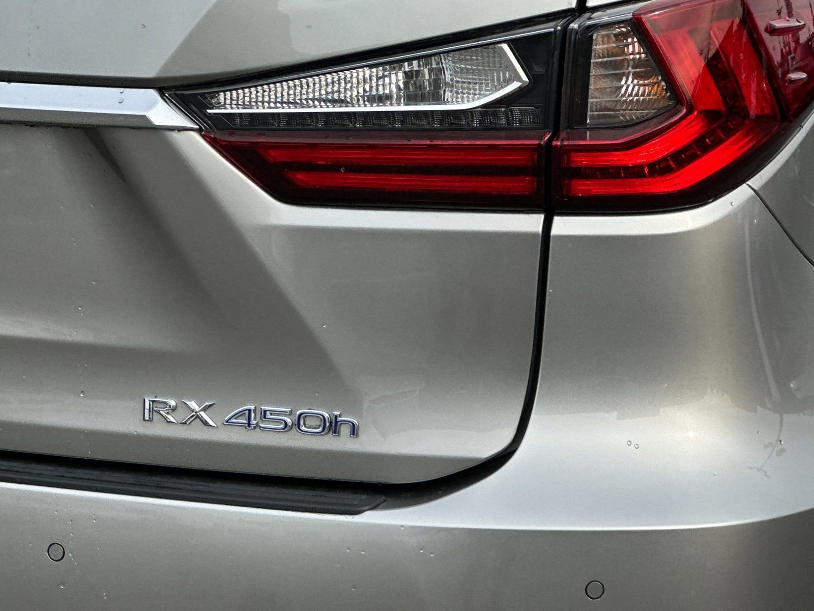 Used 2022 Lexus RX 450h AWD w/ Premium Package image 25
