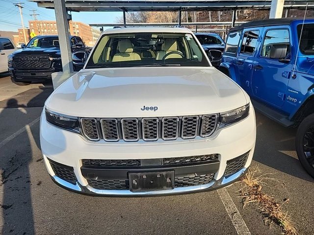 Used 2022 Jeep Grand Cherokee L Limited image 5