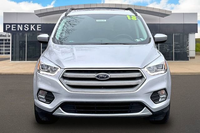 Used 2018 Ford Escape SEL image 3