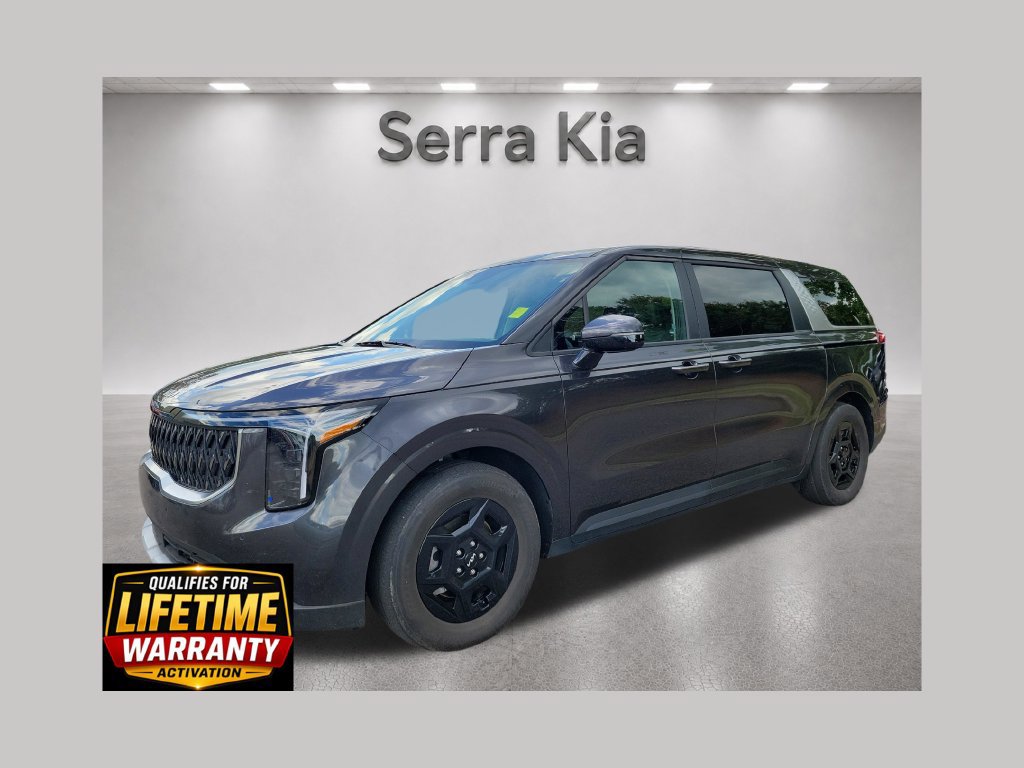 Used 2025 Kia Carnival