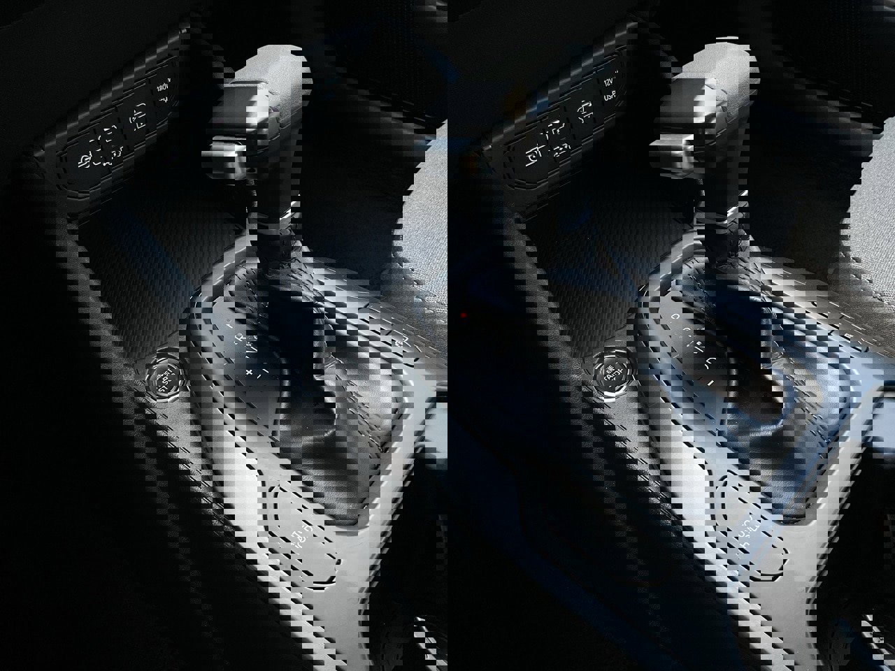 Used 2025 Kia K4 LXS image 35