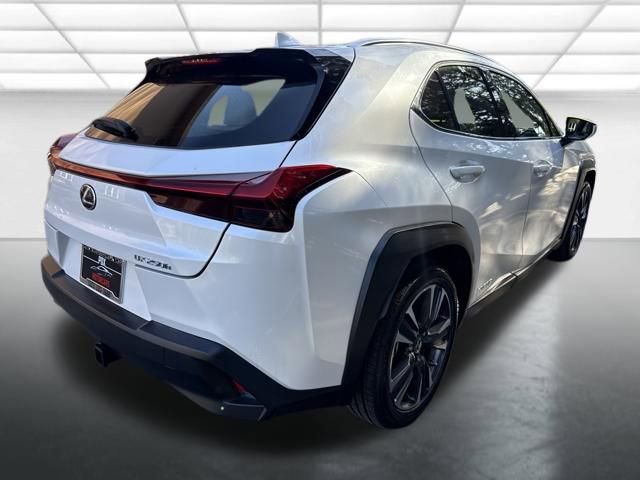 Used 2020 Lexus UX 250h w/ Accessory Package image 6