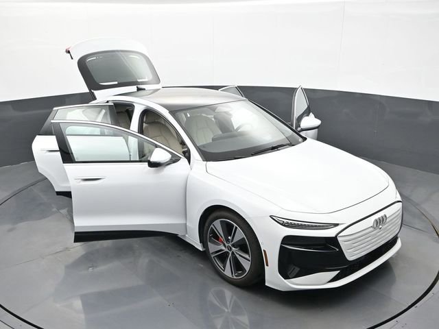 Used 2025 Audi A6 e-tron Prestige image 33