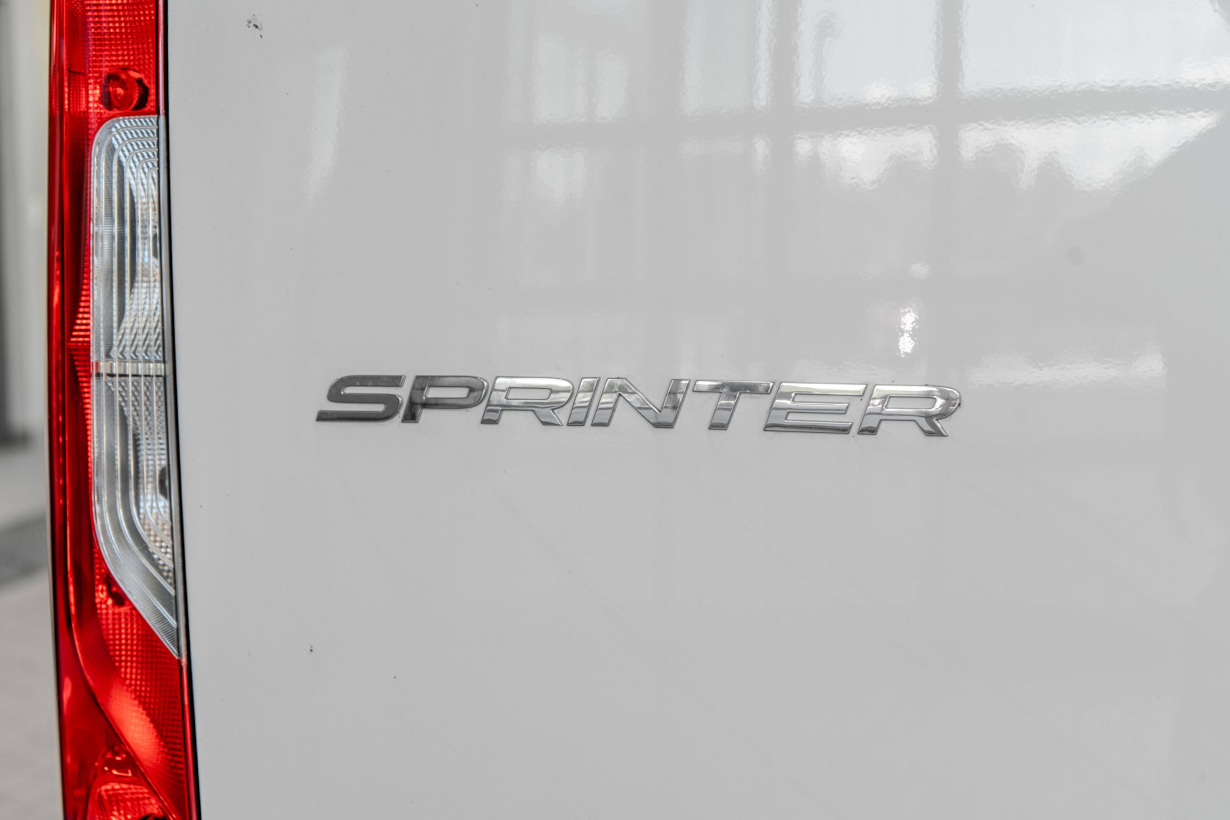 Used 2025 Mercedes-Benz Sprinter 2500 image 22