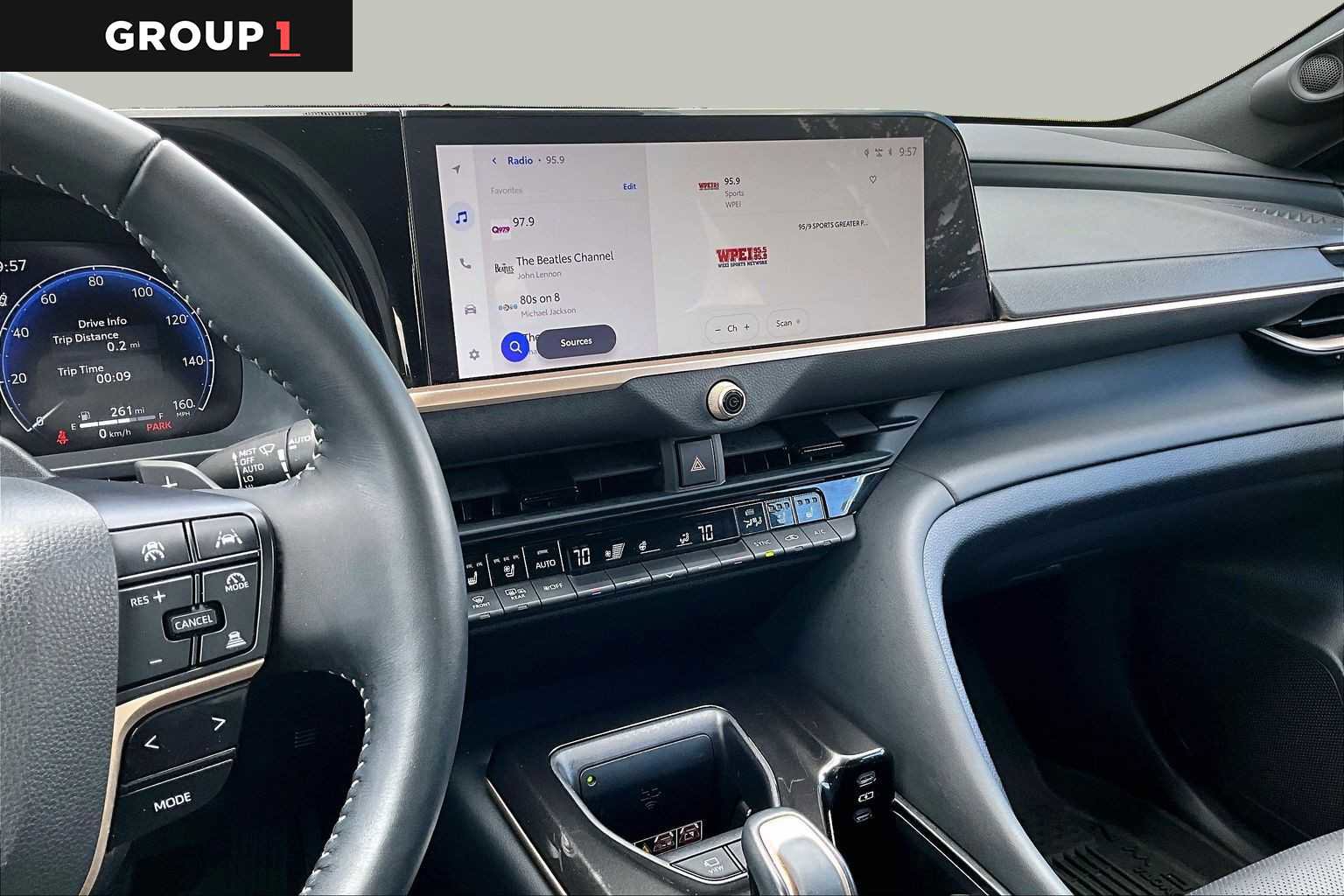 Used 2025 Toyota Crown Signia w/ Advanced Technology Package AWD/4WD image 7