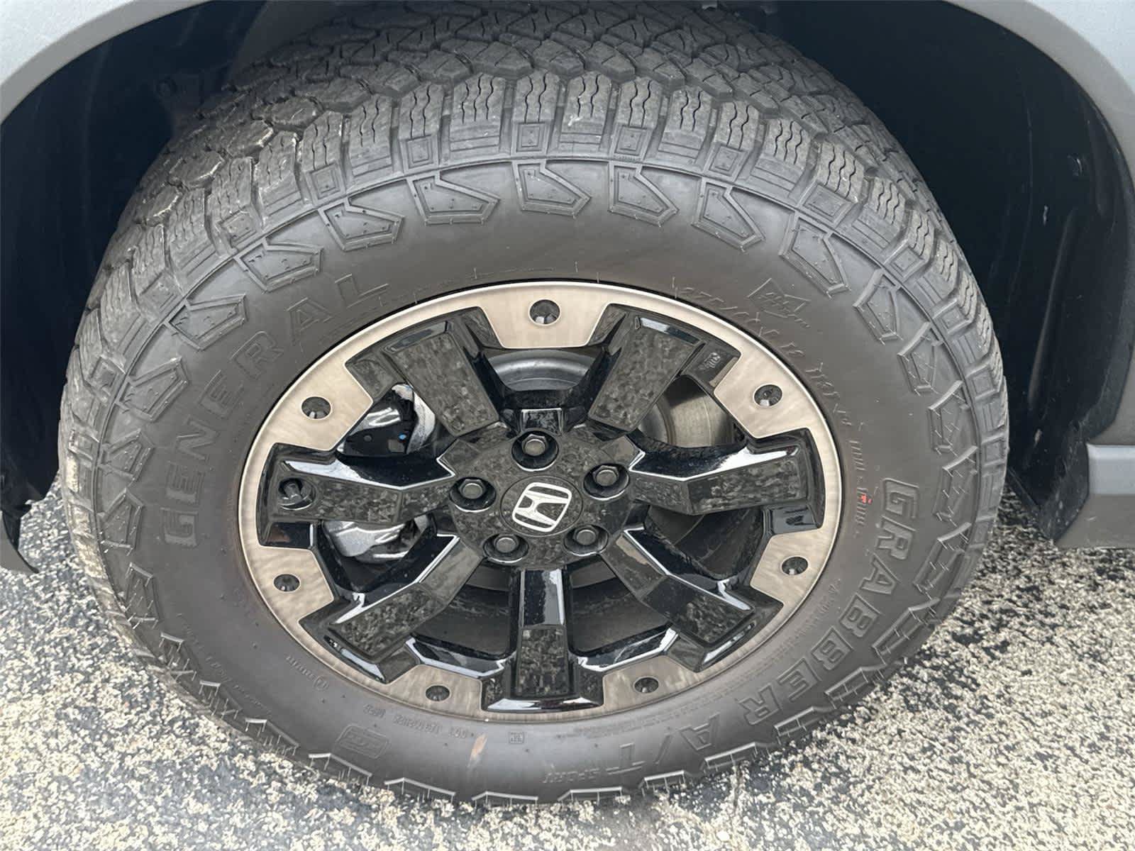 Used 2026 Honda Passport TrailSport Elite image 11
