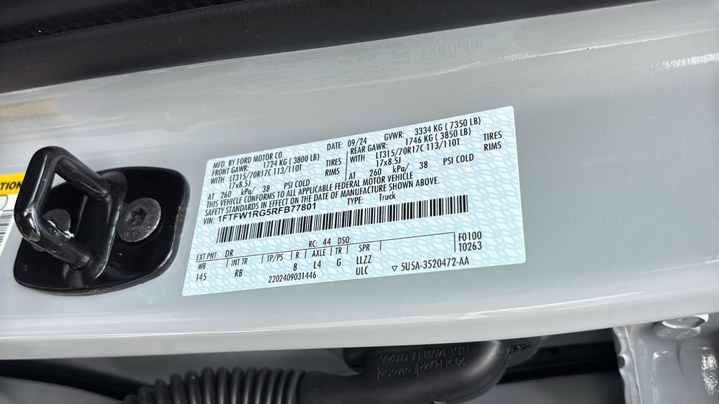 Used 2024 Ford F150 Raptor AWD/4WD image 37