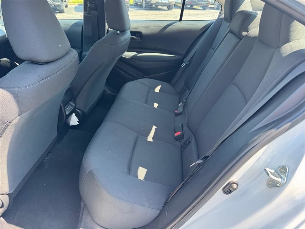 Used 2024 Toyota Corolla LE FWD image 13
