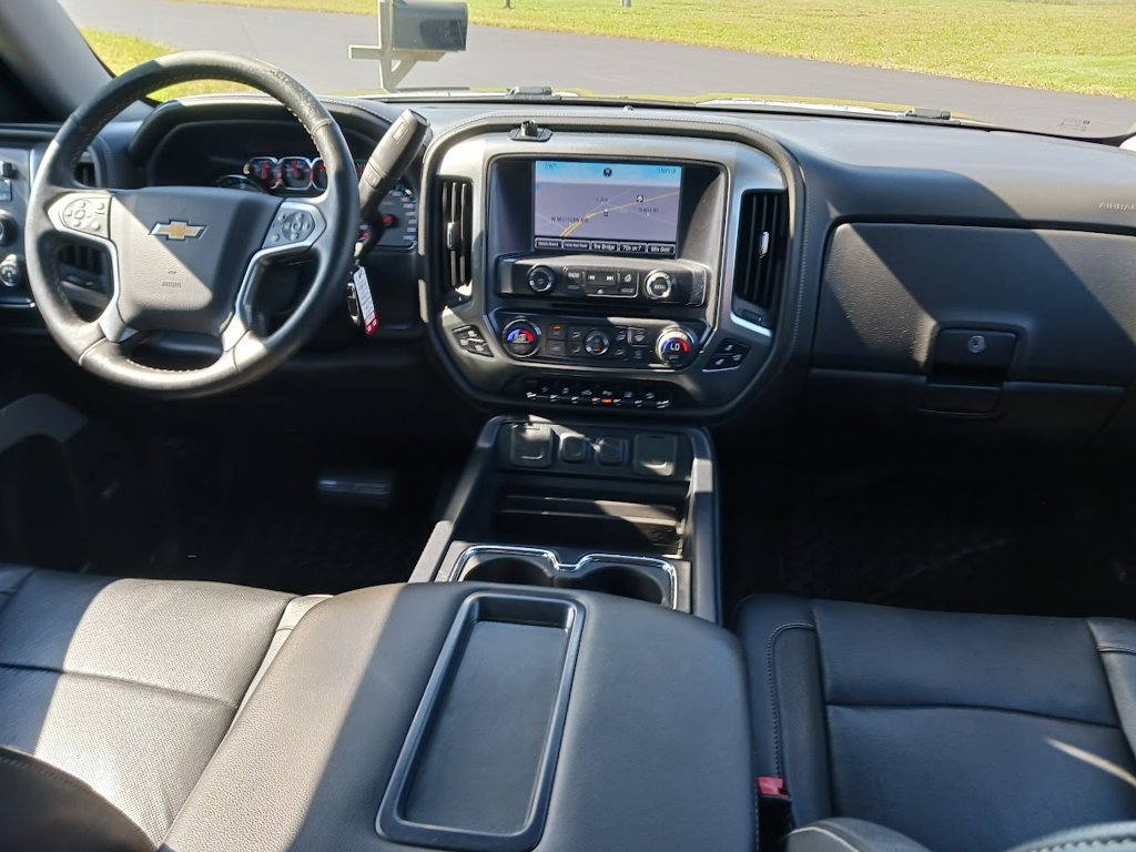 Used 2015 Chevrolet Silverado 1500 LTZ Z71 w/ Custom Sport Edition AWD/4WD image 14