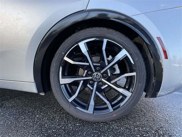 Used 2024 Toyota Prius Prime Premium image 9