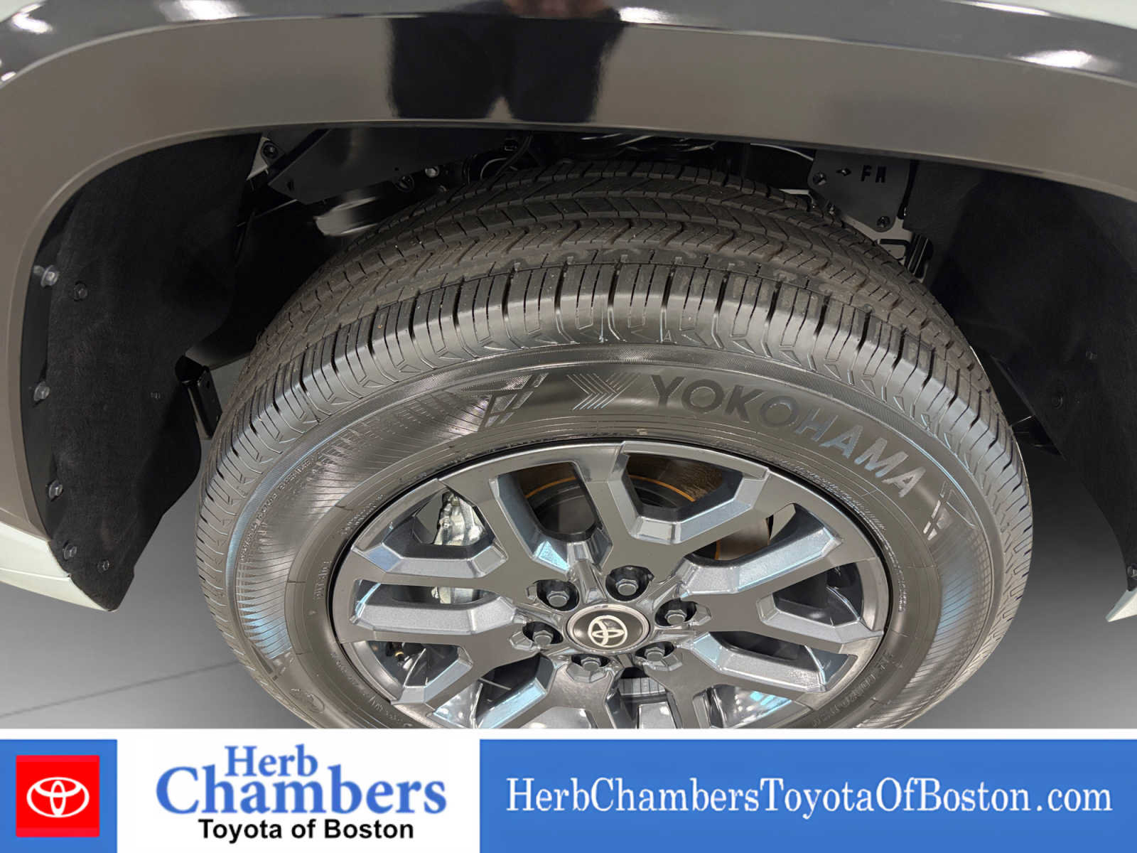 New 2026 Toyota Tundra Platinum AWD/4WD image 8
